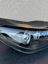Laden Sie das Bild in den Galerie-Viewer, Frontscheinwerfer Hyundai I30 III 92102-G4XXX Full LED Rechts Headlight SCH5376172343gq