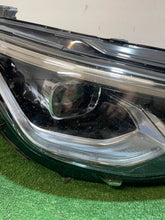Laden Sie das Bild in den Galerie-Viewer, Frontscheinwerfer VW Golf VIII I 5H1941036 Rechts Scheinwerfer Headlight SCH1190188028cm
