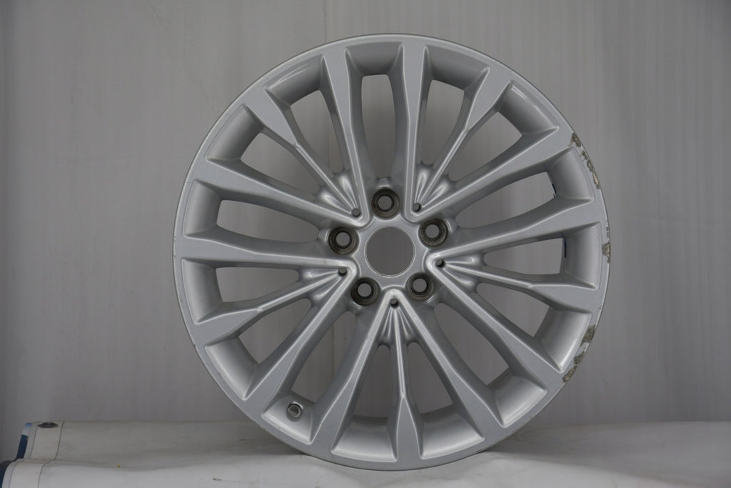 1x Alufelge 18 Zoll 8.0" 5x112 30ET Glanz Silber 6863418 BMW Rim Wheel FEL6831976801ik