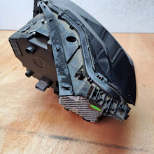 Laden Sie das Bild in den Galerie-Viewer, Frontscheinwerfer Peugeot 3008 7113546 Rechts Scheinwerfer Headlight SCH3686431585wu