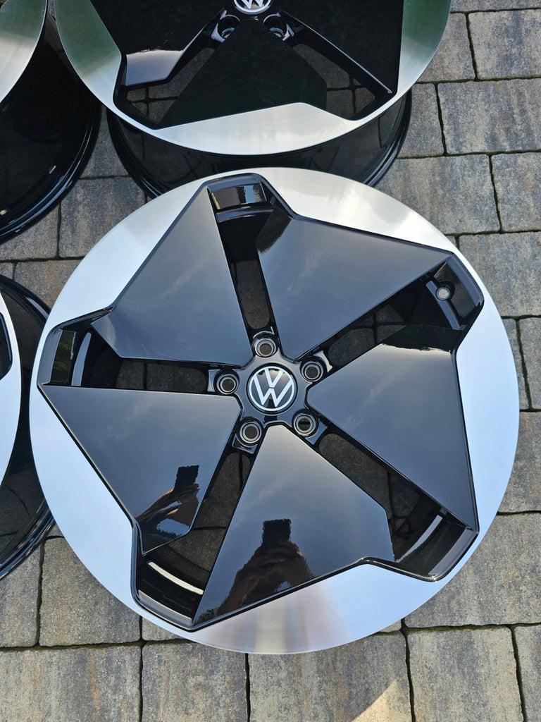4x Alufelge 20 Zoll 7.5" 5x112 44ET 10A601025B VW Id.3 Rim Wheel FEL4446832193rj