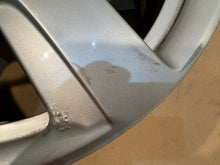 Load image into Gallery viewer, 1x Alufelge 17 Zoll 7.5&quot; 5x112 37ET 4G0601025L Audi A6 C7 Rim Wheel