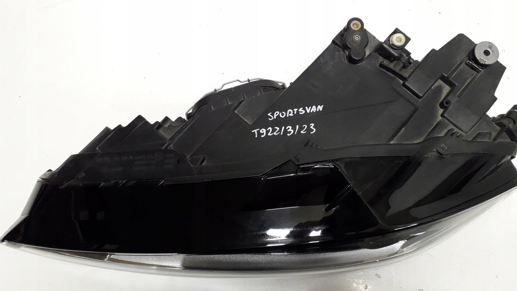 Frontscheinwerfer VW Golf Sportsvan 517941031B Xenon Rechts oder Links SCH7686517519zj