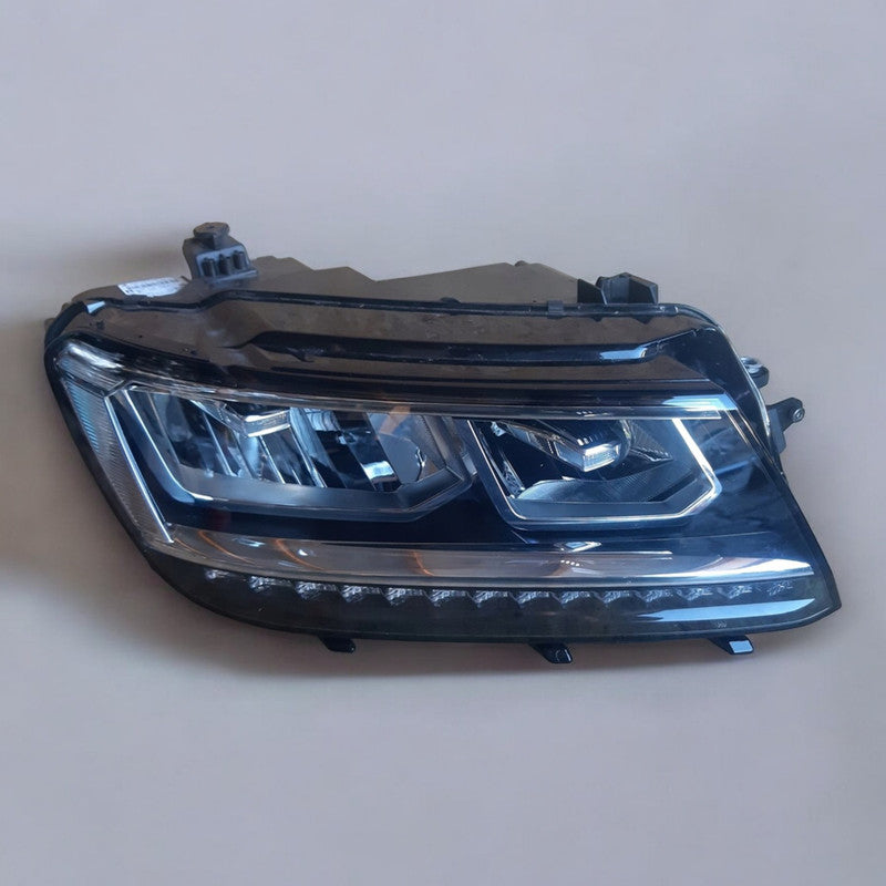 Frontscheinwerfer VW Tiguan 5NB941036 Rechts Scheinwerfer Headlight