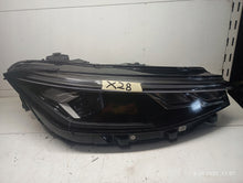 Laden Sie das Bild in den Galerie-Viewer, Frontscheinwerfer VW Passat 3J1941006 LED Rechts Scheinwerfer Headlight
