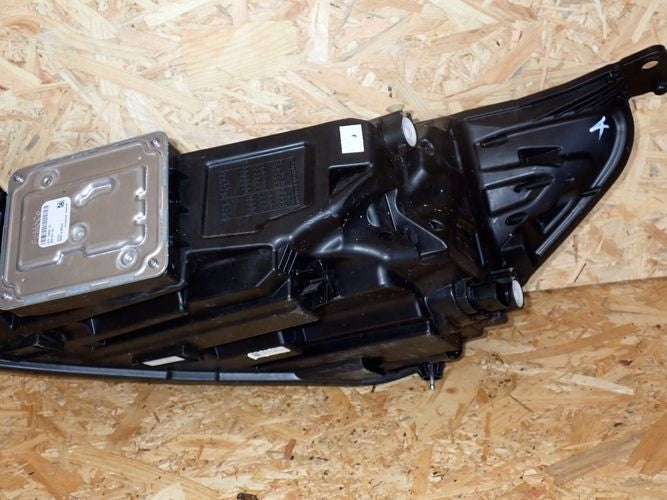 Frontscheinwerfer Ford Focus Rechts Scheinwerfer Headlight SCH9461858892xw