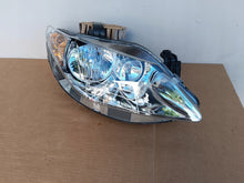 Laden Sie das Bild in den Galerie-Viewer, Frontscheinwerfer Seat Ibiza I 6J1941006D Rechts Scheinwerfer Headlight
