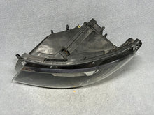 Laden Sie das Bild in den Galerie-Viewer, Frontscheinwerfer Skoda Superb II 3T1941015H Xenon Links Scheinwerfer Headlight SCH6339826801cd