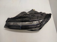 Laden Sie das Bild in den Galerie-Viewer, Frontscheinwerfer Skoda Superb III 3V1941015C LED Links Scheinwerfer Headlight