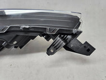 Laden Sie das Bild in den Galerie-Viewer, Frontscheinwerfer Toyota Corolla 16-183 Links Scheinwerfer Headlight SCH3991693116ye