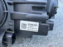 Laden Sie das Bild in den Galerie-Viewer, Frontscheinwerfer Hyundai I30 III 92102G4510 Rechts Scheinwerfer Headlight SCH4151023951qp