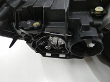 Laden Sie das Bild in den Galerie-Viewer, Frontscheinwerfer VW 7E1941015L Links Scheinwerfer Headlight SCH1912101994qr
