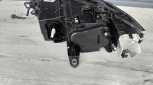 Laden Sie das Bild in den Galerie-Viewer, Frontscheinwerfer VW Passat 3J1941006 LED Rechts Scheinwerfer Headlight SCH8594923586bq