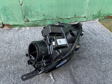 Laden Sie das Bild in den Galerie-Viewer, Frontscheinwerfer Ford Ecosport GN1513W030JE 31102019 Links Headlight SCH6570489089tr
