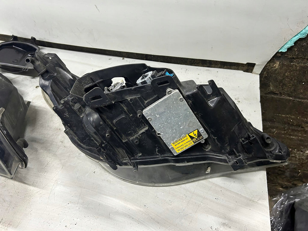 Frontscheinwerfer 15872400 15872300 Xenon Ein Stück (Rechts oder Links)