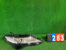 Laden Sie das Bild in den Galerie-Viewer, Frontscheinwerfer Toyota Camry CSC19546 Rechts Scheinwerfer Headlight SCH5286379826wz