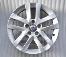 Laden Sie das Bild in den Galerie-Viewer, 1x Alufelge 16 Zoll 7.0" 5x108 50ET Glanz Silber 31414275 Volvo Xc70 Rim Wheel FEL3146105493vs