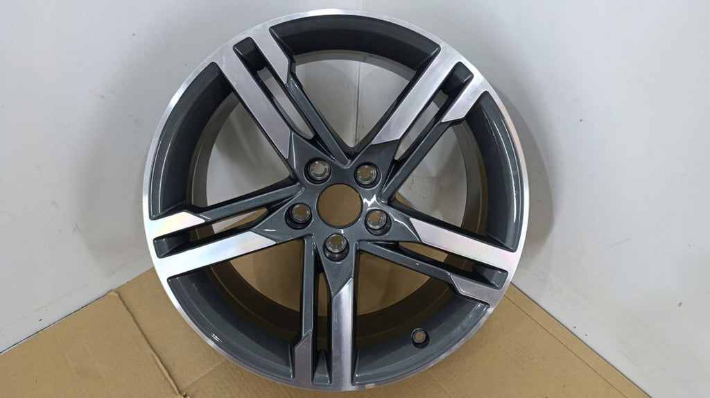 1x Alufelge 18 Zoll 8.0" 5x112 40ET Glanz Silber 8W0601025M Audi A5 A4 Rim Wheel FEL4791348788mj