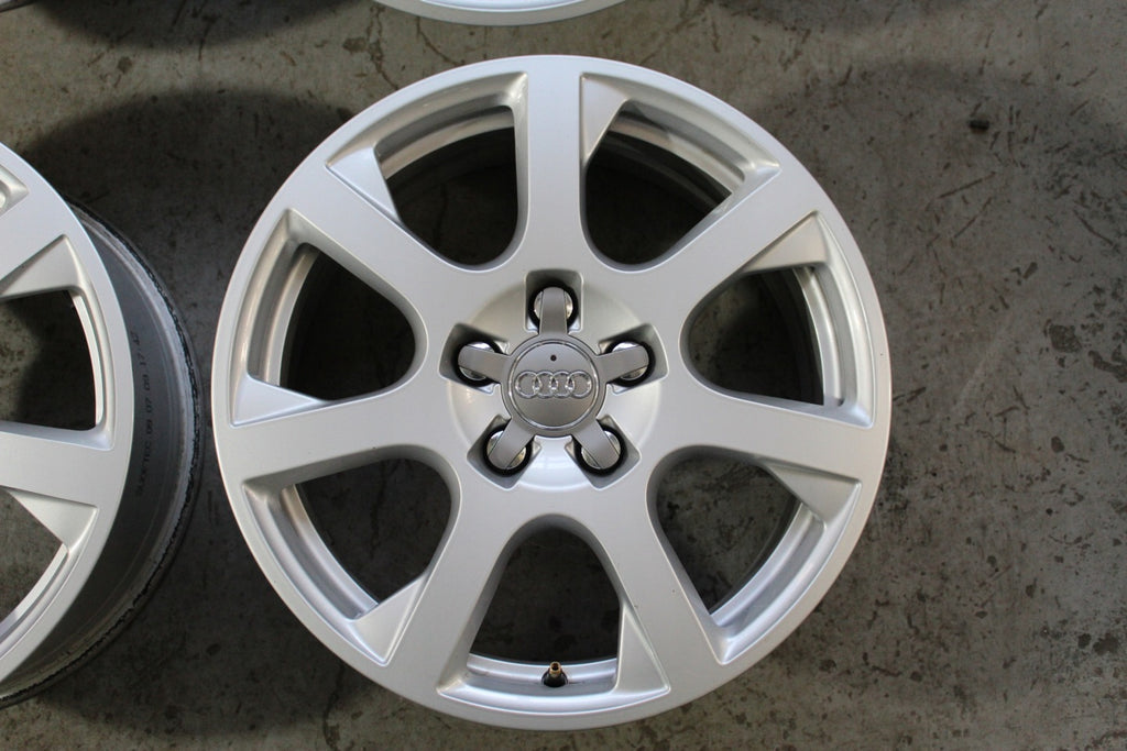 4x Alufelge 17 Zoll 7.0" 5x112 37ET Glanz Silber 8R0601025E Audi Q5 Rim Wheel FEL6180892232ec