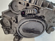 Laden Sie das Bild in den Galerie-Viewer, Frontscheinwerfer Skoda Yeti 5L1941016D Rechts Scheinwerfer Headlight SCH6150918511zs