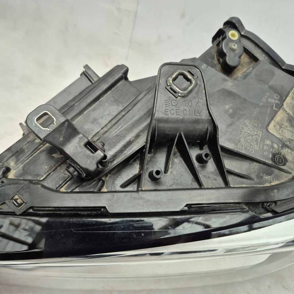 Frontscheinwerfer Audi Q2 81A941773 Links Scheinwerfer Headlight SCH3042892046ml
