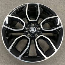 Laden Sie das Bild in den Galerie-Viewer, 4x Alufelge 19 Zoll 8.0" 5x112 45ET Glanz Silber 57A601025C Skoda Kodiaq FEL7686764052xh