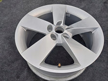 Load image into Gallery viewer, 1x Alufelge 17 Zoll 7.0" 5x112 45ET 57A601025F Skoda Karoq Rim Wheel FEL9825072886li