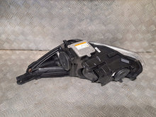 Laden Sie das Bild in den Galerie-Viewer, Frontscheinwerfer Ford Focus F1EB-13D154-AE Xenon Rechts Scheinwerfer Headlight SCH8252485731ie