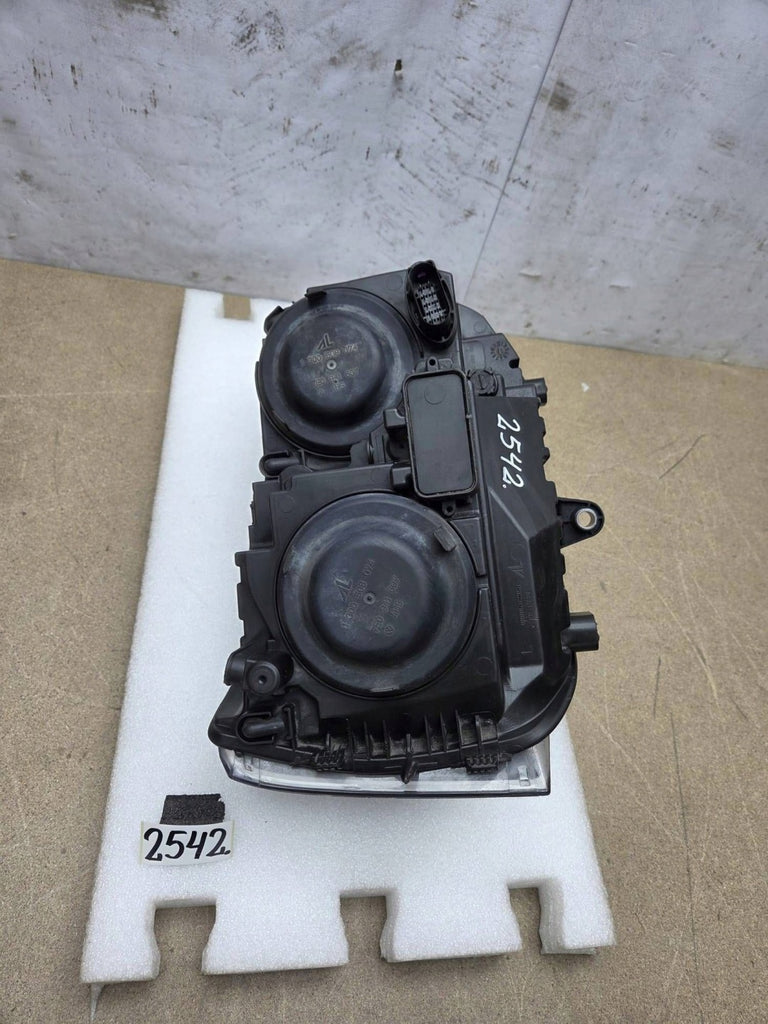 Frontscheinwerfer VW Transporter Caravelle 7E1941015T Links Headlight SCH4950433655ue