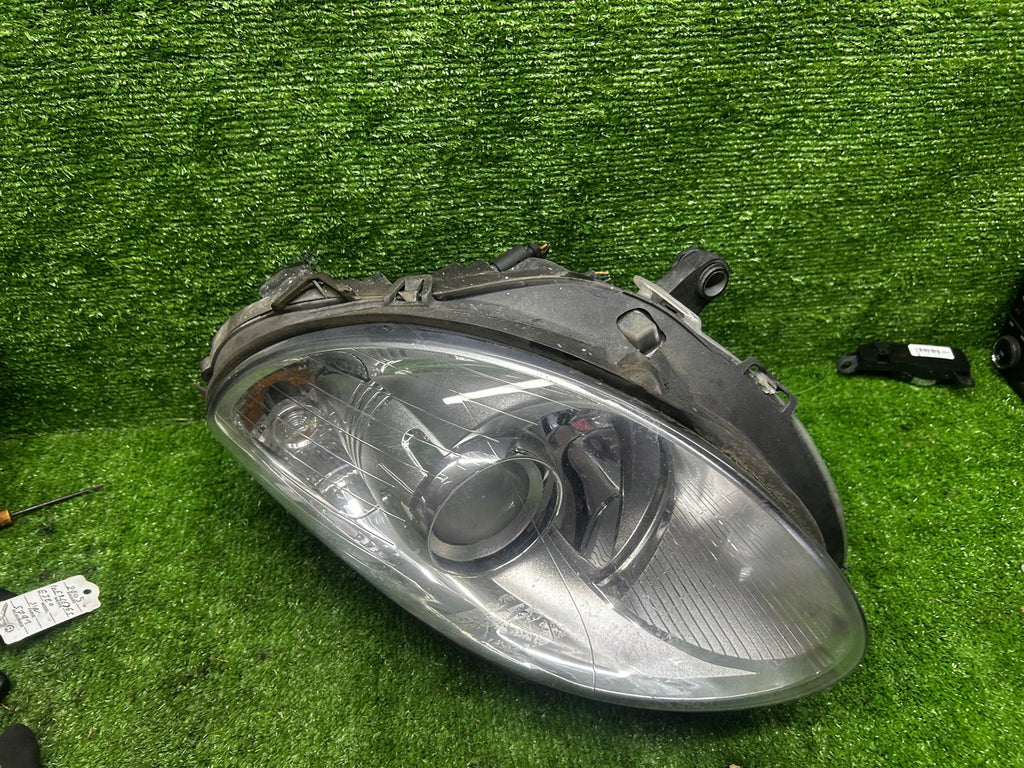 Frontscheinwerfer Mercedes-Benz W251 A2518200161 Links Scheinwerfer Headlight SCH1435746245ac