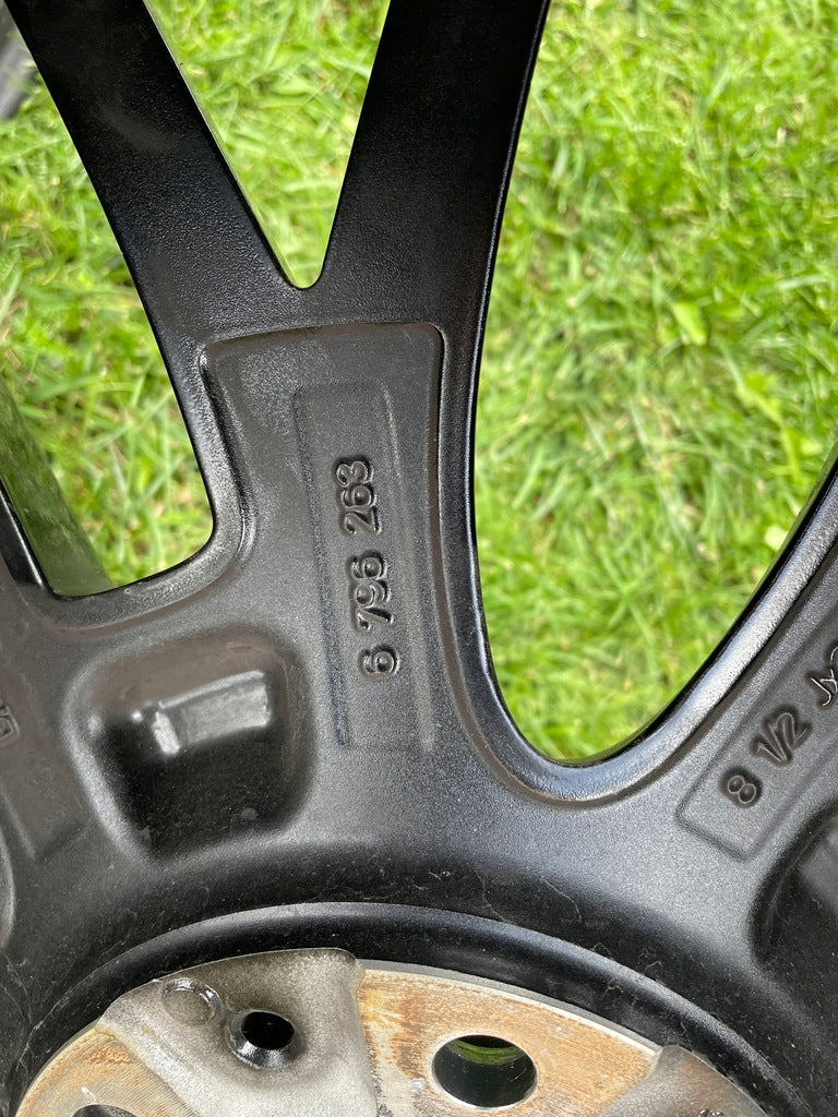 1x Alufelge 20 Zoll 8.5" 5x120 47ET Glanz 6796263 BMW F06 F10 3 F30 F31 FEL3346539986fi