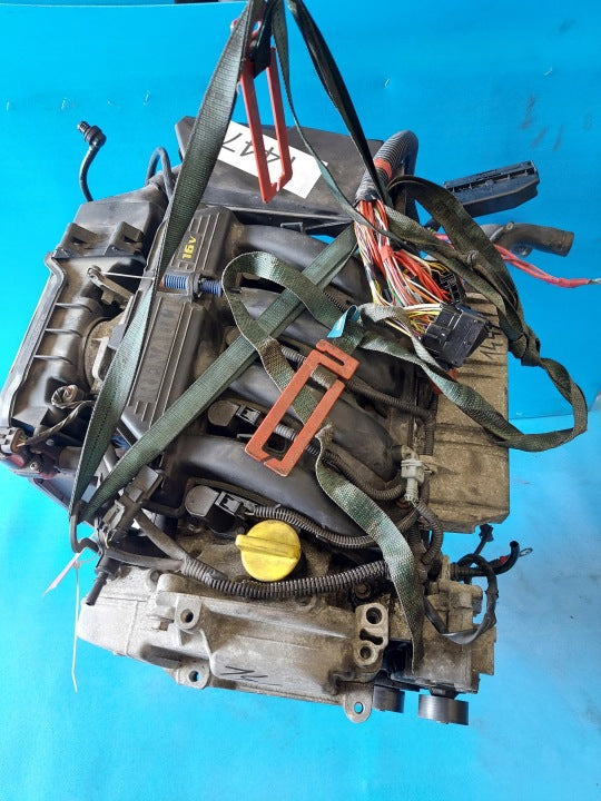 Motor Dacia Logan K4MA690 1.6 241TKm Benzin Engine Komplett MOT3408613653mj