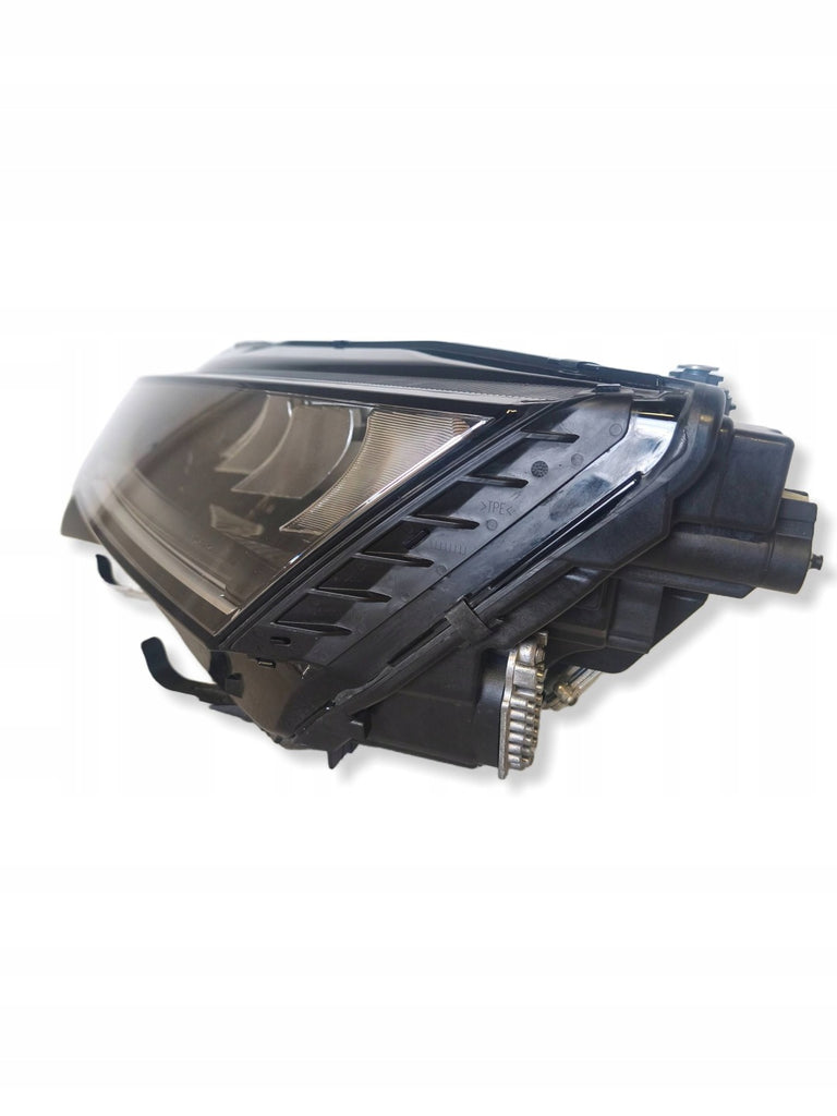 Frontscheinwerfer Skoda Octavia IV 0301134231AA LE22A64975E4941009 Links SCH3461341270ia