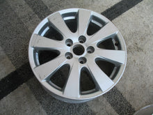 Laden Sie das Bild in den Galerie-Viewer, 1x Alufelge 17 Zoll 7.0" 5x114.3 45ET Glanz Silber 42811YY210 Toyota I Rim Wheel FEL2497095711zy