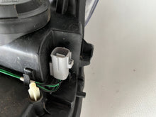 Load image into Gallery viewer, Frontscheinwerfer Citroën C1 811100H170 Rechts Scheinwerfer Headlight