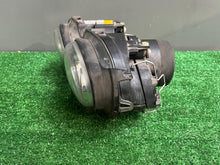 Laden Sie das Bild in den Galerie-Viewer, Frontscheinwerfer Jaguar X-Type 1X43-13W030-FK 5DV008290-00 Links Headlight SCH7477063841md