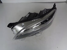 Laden Sie das Bild in den Galerie-Viewer, Frontscheinwerfer Peugeot Expert Traveller 9808573580 Links Headlight