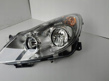 Laden Sie das Bild in den Galerie-Viewer, Frontscheinwerfer Opel Corsa D 93189357 Links Scheinwerfer Headlight SCH8810745319pr
