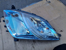 Laden Sie das Bild in den Galerie-Viewer, Frontscheinwerfer Toyota Prius 85122000 Links Scheinwerfer Headlight SCH4063330693fp
