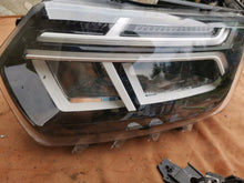 Load image into Gallery viewer, Frontscheinwerfer Dacia Duster 260602465R Full LED Links Scheinwerfer Headlight