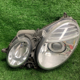 Frontscheinwerfer Mercedes-Benz W211 Xenon Links Scheinwerfer Headlight SCH9028452969ly