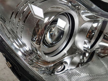 Load image into Gallery viewer, Frontscheinwerfer Mercedes-Benz Cls A2198203061 Xenon Rechts Headlight