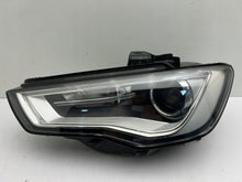 Laden Sie das Bild in den Galerie-Viewer, Frontscheinwerfer Audi A3 8V0941043 Xenon Links Scheinwerfer Headlight