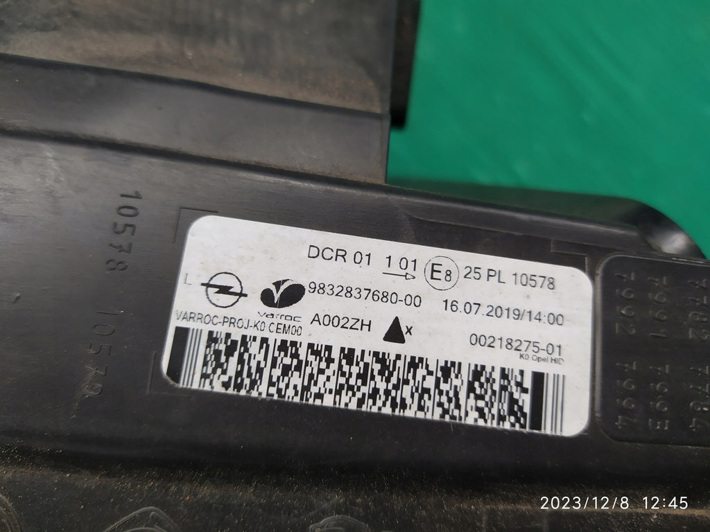 Frontscheinwerfer Opel Vivaro C Zafira Life 9832837680 Rechts oder Links