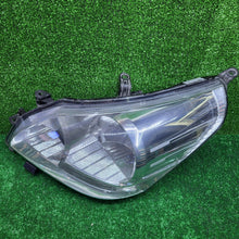 Laden Sie das Bild in den Galerie-Viewer, Frontscheinwerfer Toyota Verso 81150-0F090 Links Scheinwerfer Headlight SCH9213400991ea