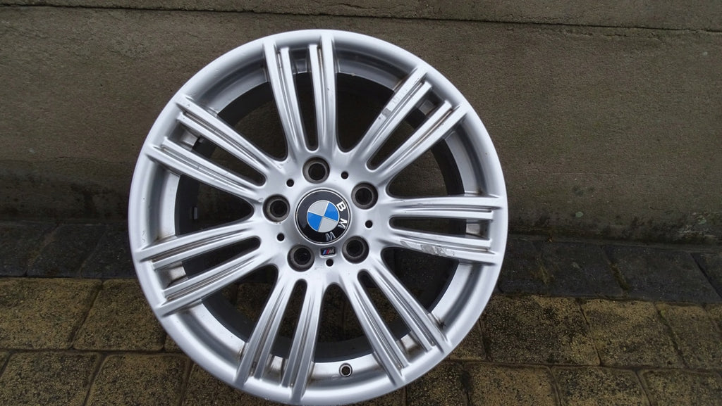 1x Alufelge 17 Zoll 8.0" 5x120 53ET Glanz Silber 7845851 BMW 1 F21 Rim Wheel FEL7951017944el
