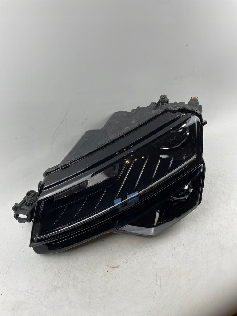 Frontscheinwerfer Skoda Karoq 57B941015C Links Scheinwerfer Headlight SCH2383155772zd