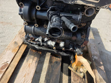 Load image into Gallery viewer, Motor Audi Seat Skoda VW CUNA 2.0 TDI 184PS 135kW Diesel Engine Unkomplett