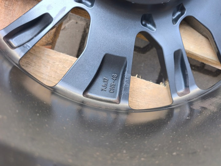 1x Alufelge 17 Zoll 7.0" 5x108 46ET Glanz 9806454377 Toyota Proace City FEL2740023379cm