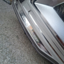 Laden Sie das Bild in den Galerie-Viewer, Frontscheinwerfer Daf 2188985 Rechts Scheinwerfer Headlight SCH1285095436xp